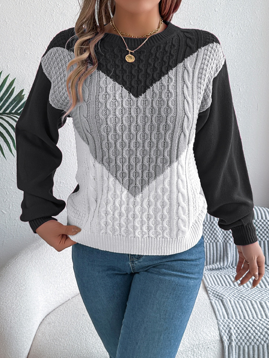 Contrast Round Neck Long Sleeve Sweater